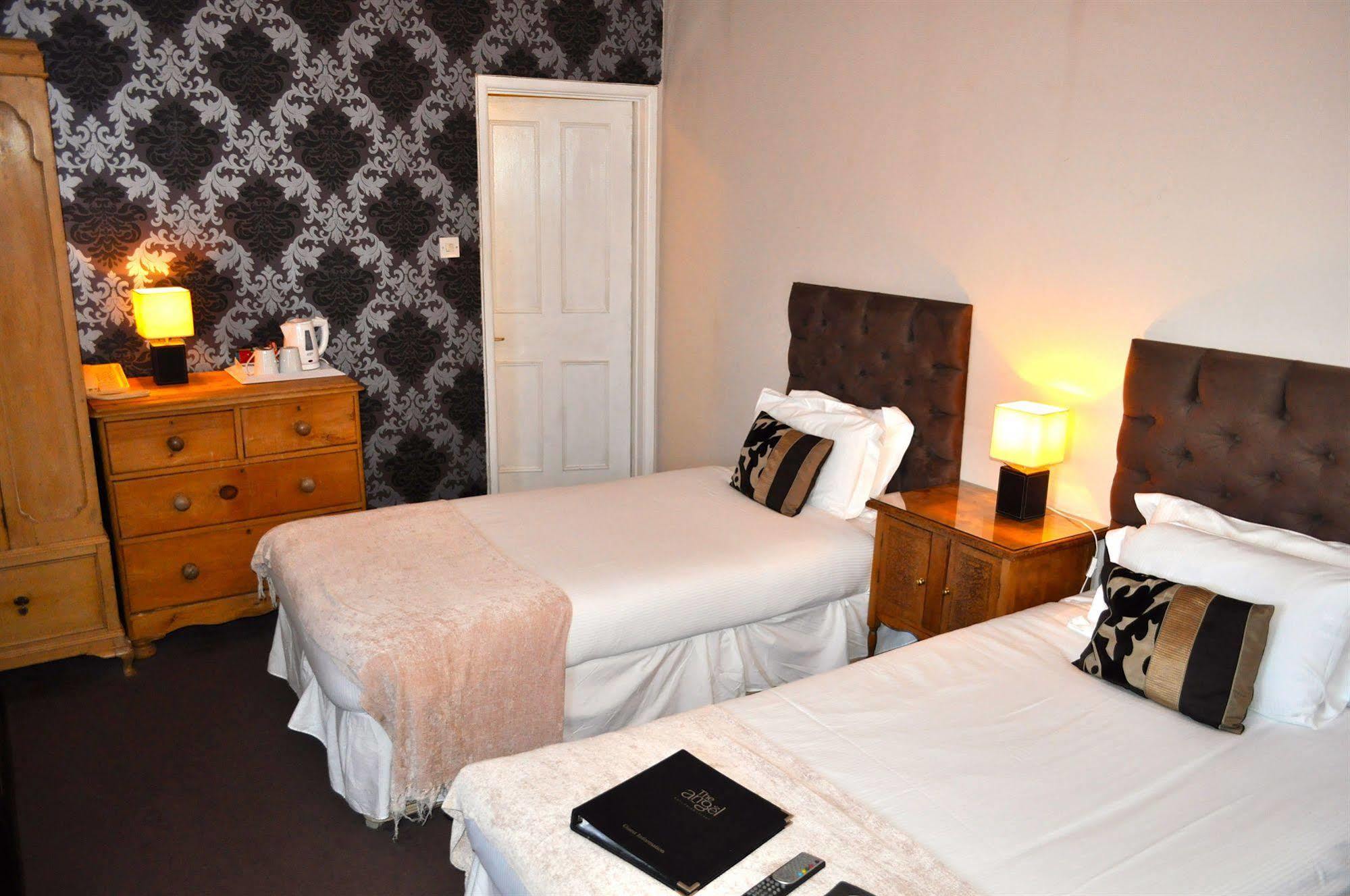 The Angel Inn Hotel Pershore Extérieur photo